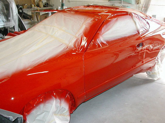 st185-paintshop-may01-04