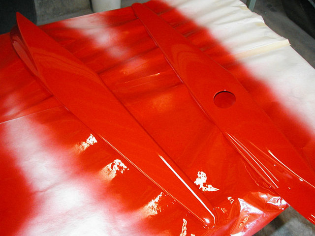 st185-paintshop-may01-09