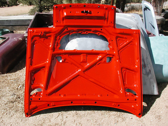 st185-paintshop-may01-15