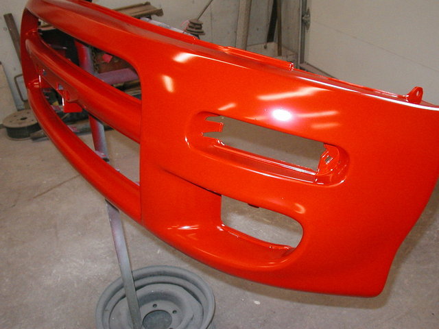 st185-paintshop-may06-02