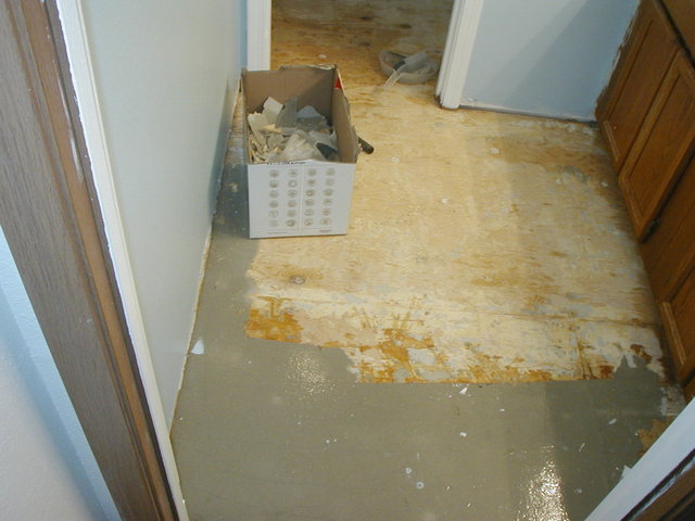 upstairs_bathroom 029.jpg