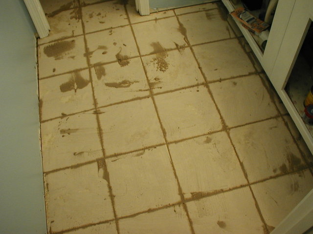 upstairs_bathroom 051.jpg