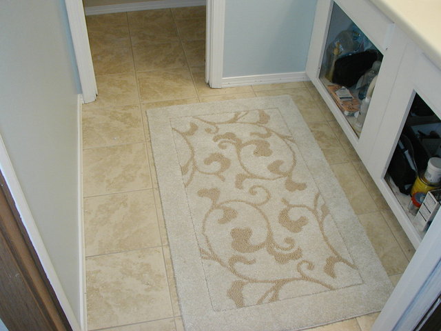 upstairs_bathroom 059