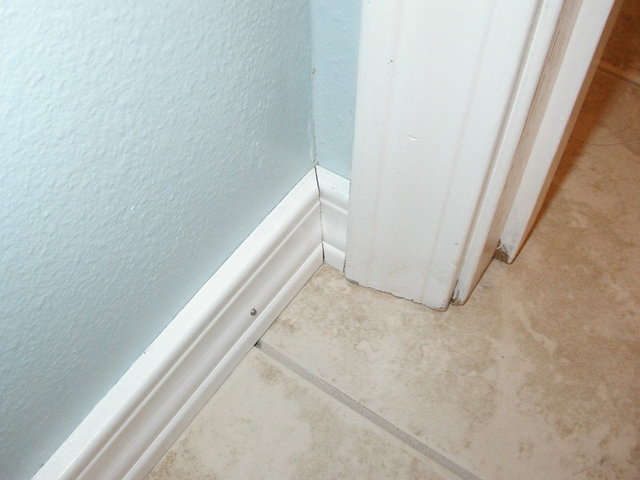 upstairs_bathroom 060