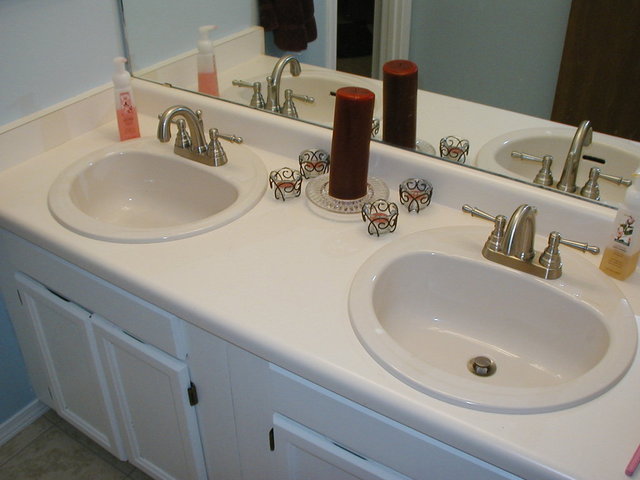bathroom_faucets 001