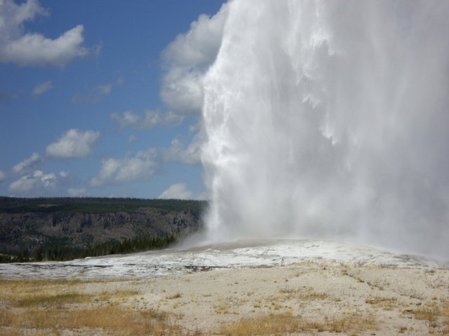 yellowstone2008 034.jpg
