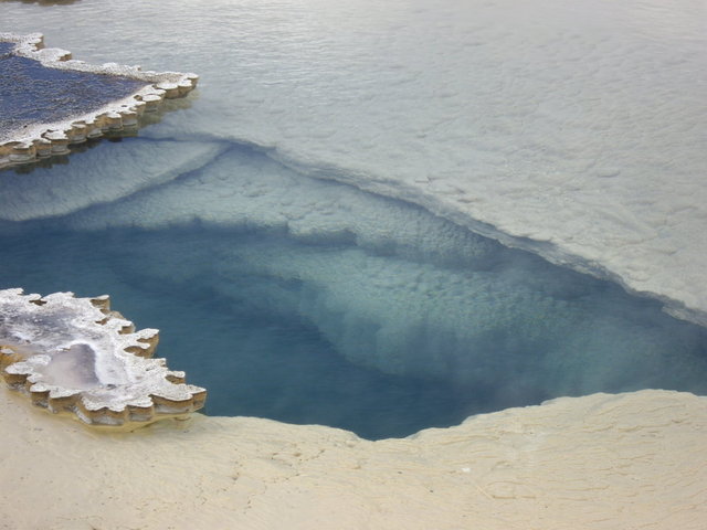 yellowstone2008 077.jpg