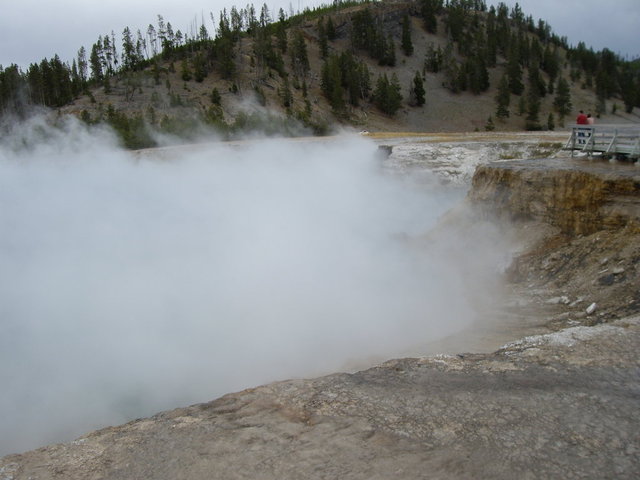 yellowstone2008 103.jpg