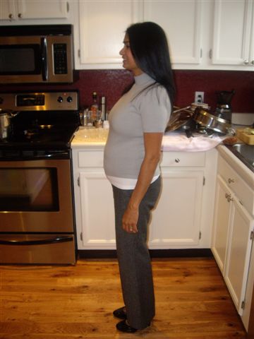 amita_preggo_2008_nov_10 002.jpg
