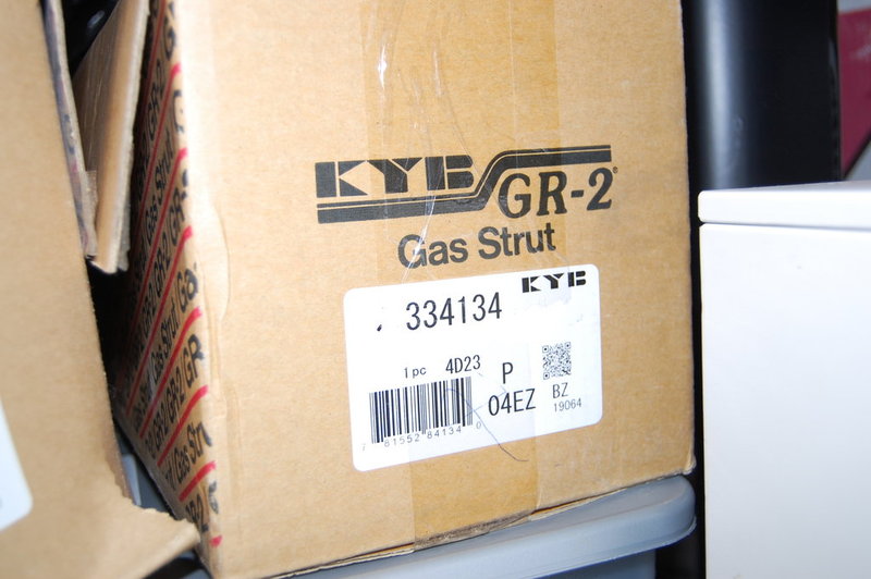KYB_parts 005.jpg