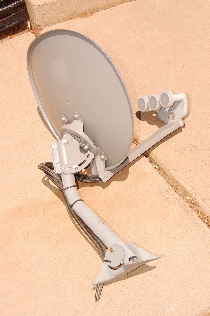 dtvdish 002.jpg