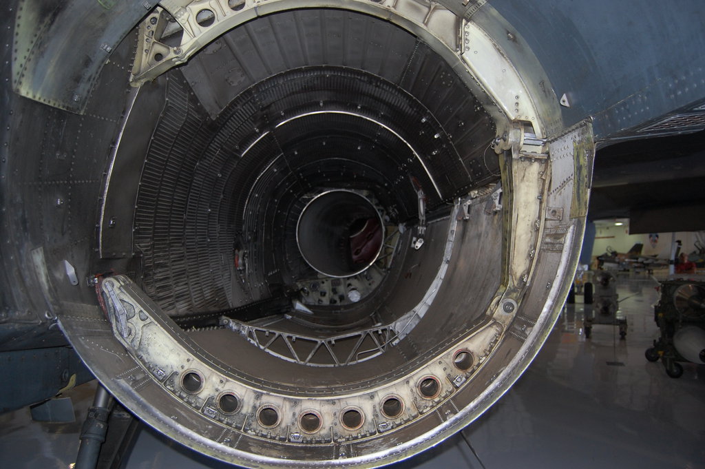 William_2011_05_30-airplane_museum 050.jpg