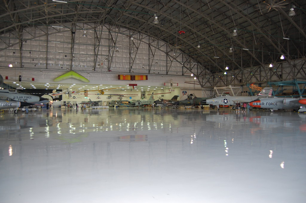 William_2011_05_30-airplane_museum 055.jpg