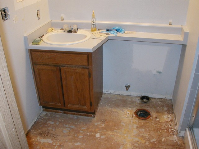 downstairs_bathroom 004.jpg